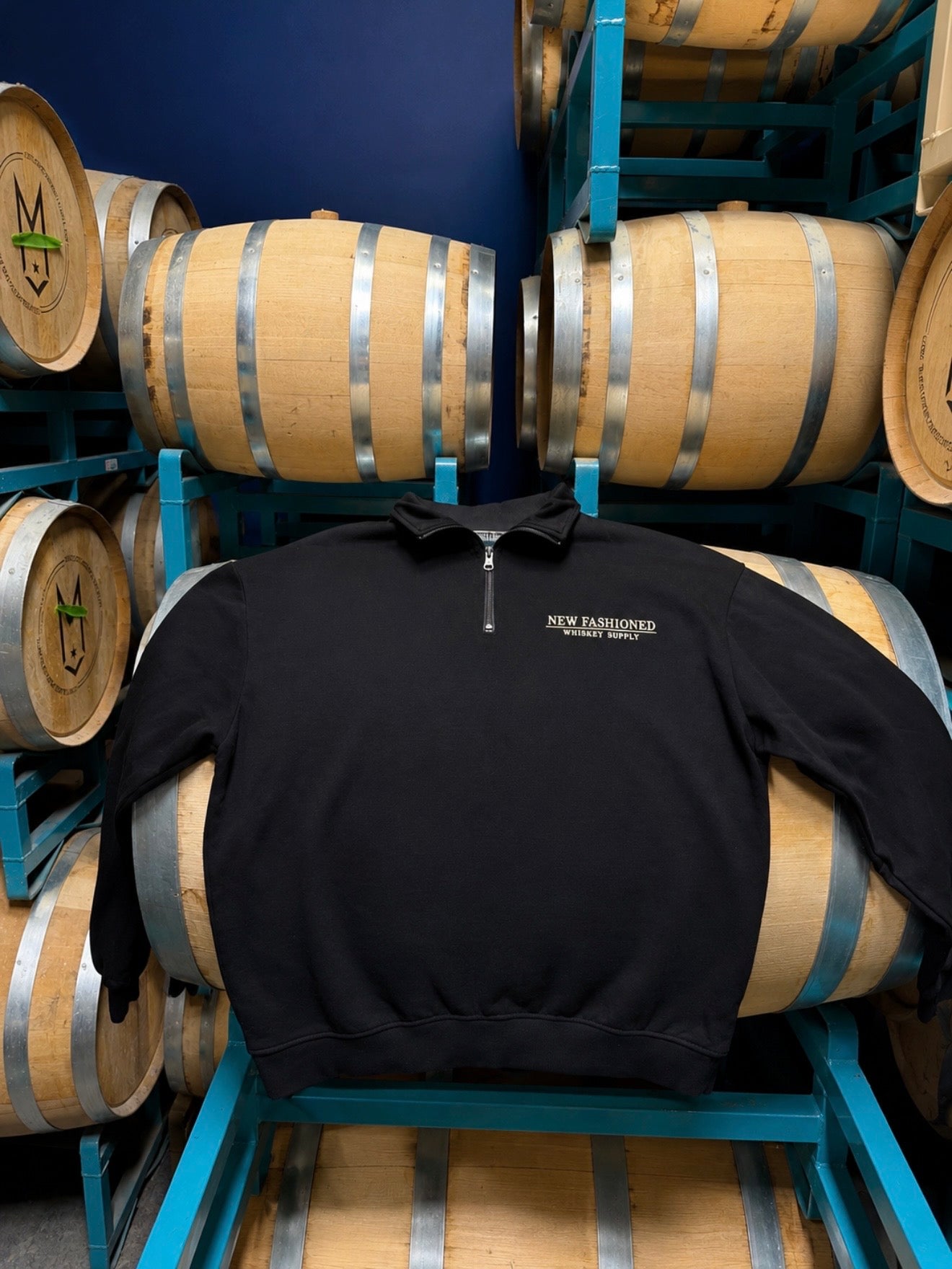 QUARTER ZIP